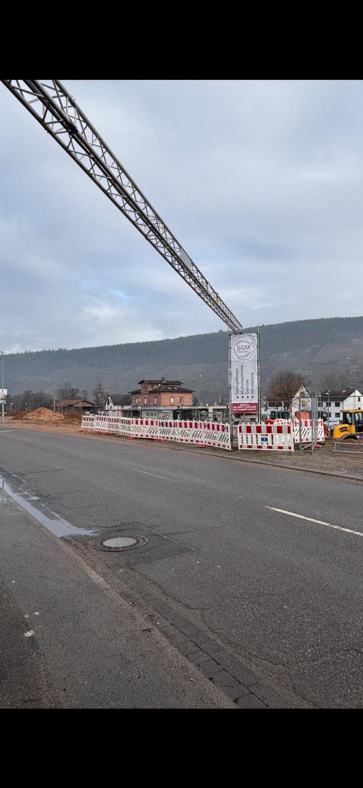 Kabelbrücke in Trennfurt als temporäre Zugangslösung